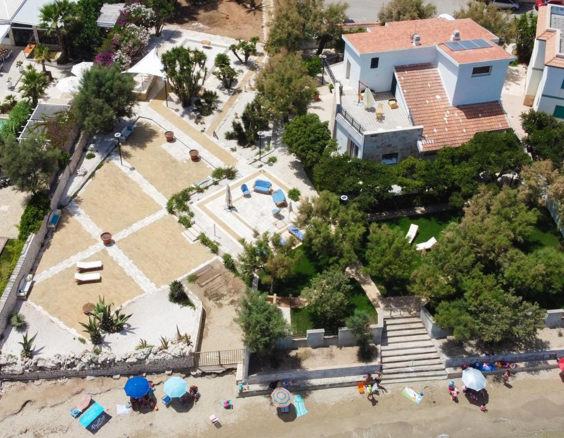 Aurelia Sea View Bed and Breakfast Torre Canne Exteriör bild
