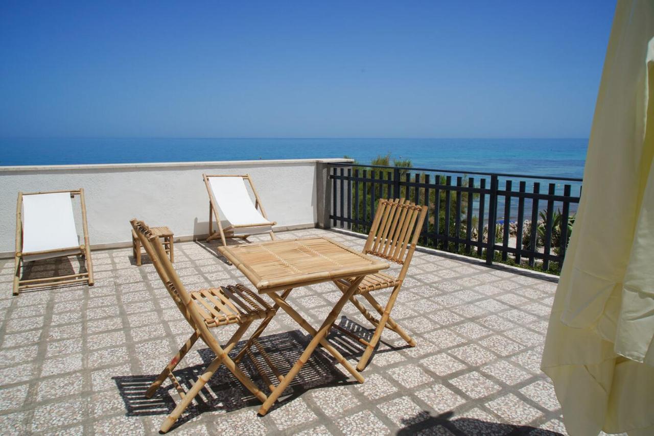 Aurelia Sea View Bed and Breakfast Torre Canne Exteriör bild
