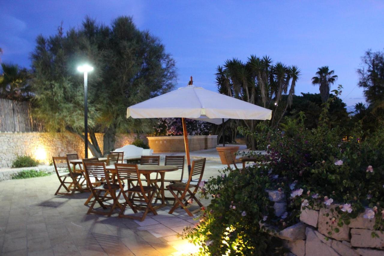 Aurelia Sea View Bed and Breakfast Torre Canne Exteriör bild