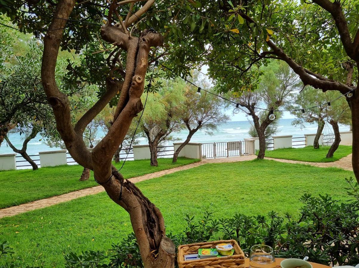 Aurelia Sea View Bed and Breakfast Torre Canne Exteriör bild